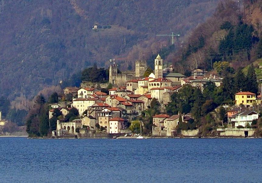 Casa Teresina - Corenno Plinio Lago Di Como Apartment Dervio Exterior foto